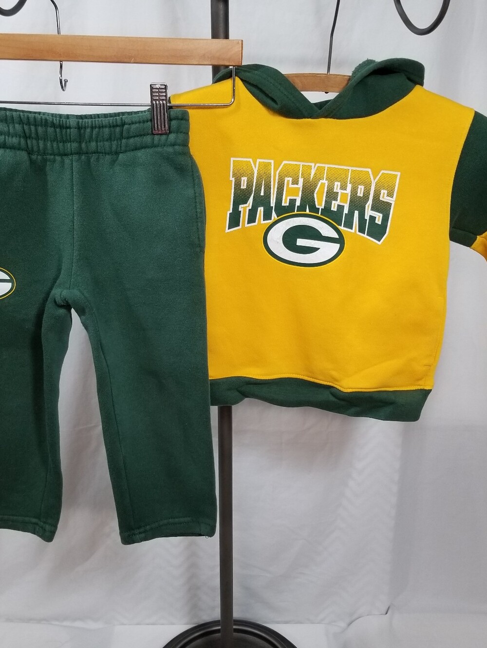 NFL Team Apparel Kids Hoodie Green and YellowGreen Bay Packers NFL Team Apparel